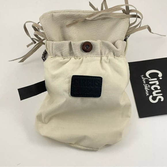 CIRCUS BY SAM EDELMAN FRINGE CHAIN CROSSBODY BAG- CUTE AND LIGHTWEIGHT NWT - Picture 4 of 9